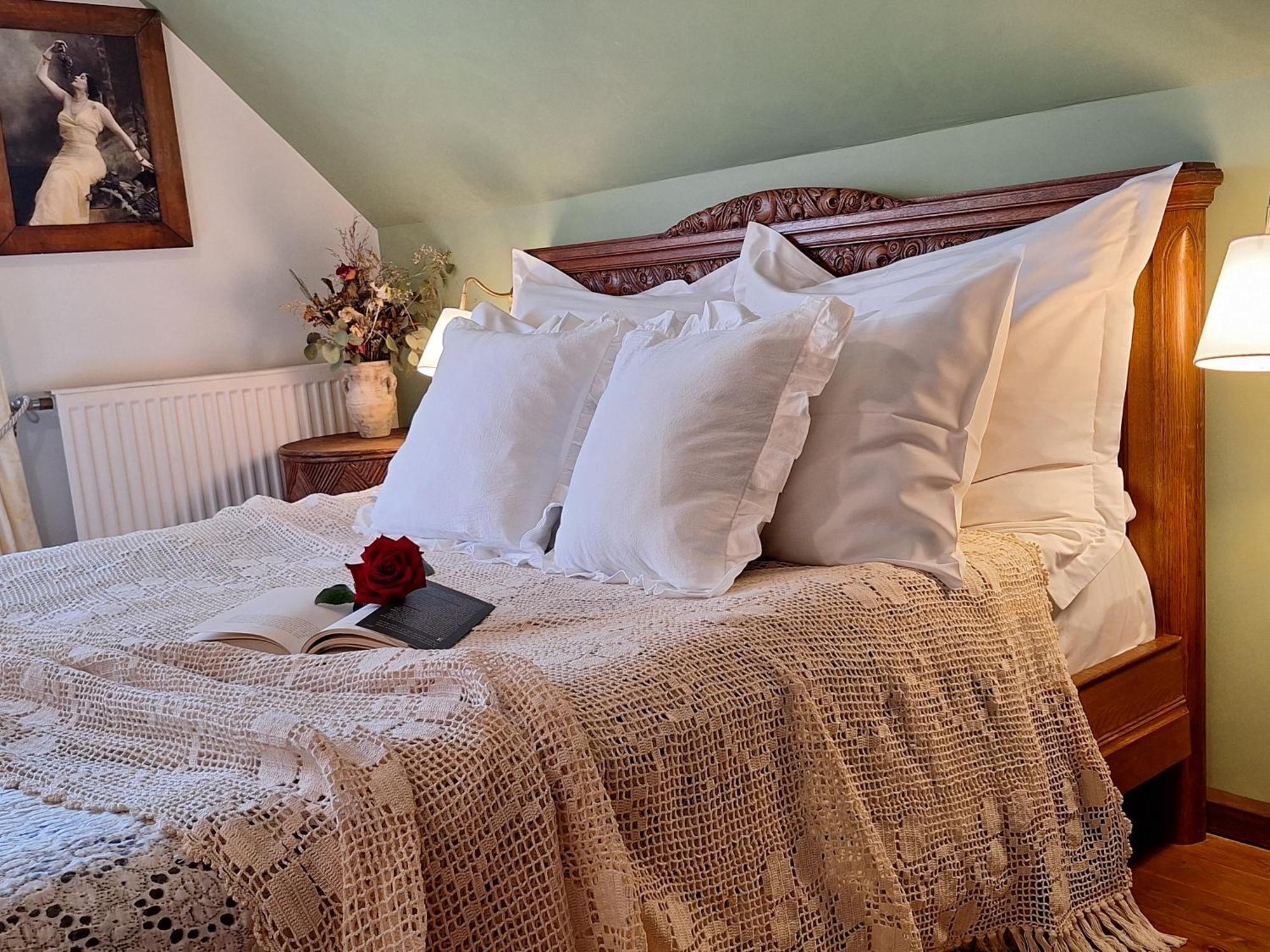 Hotel Vinoteegi Residents à Kuressaare Chambre photo